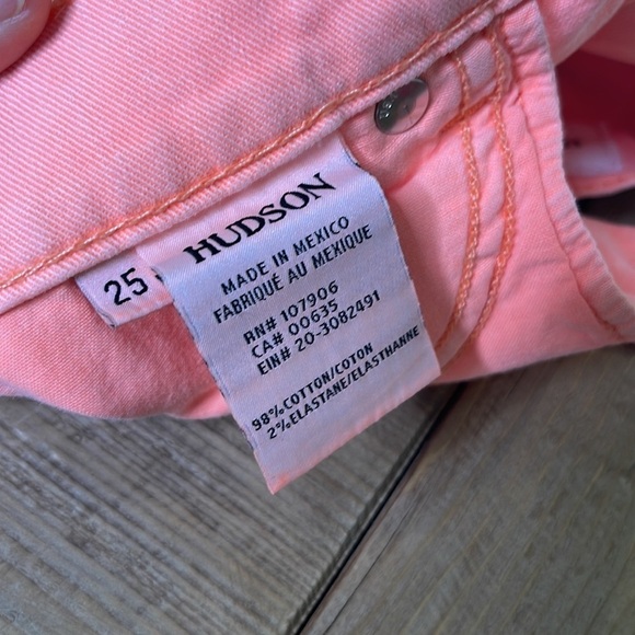 NWOT Hudson Kenzi Cut Off Shorts - Picture 5 of 5